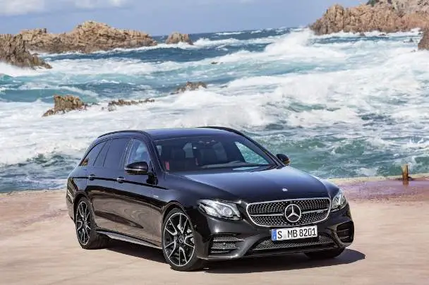 Classe E AMG station wagon 10