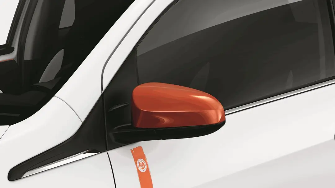 Peugeot 108 Roland Garros 3