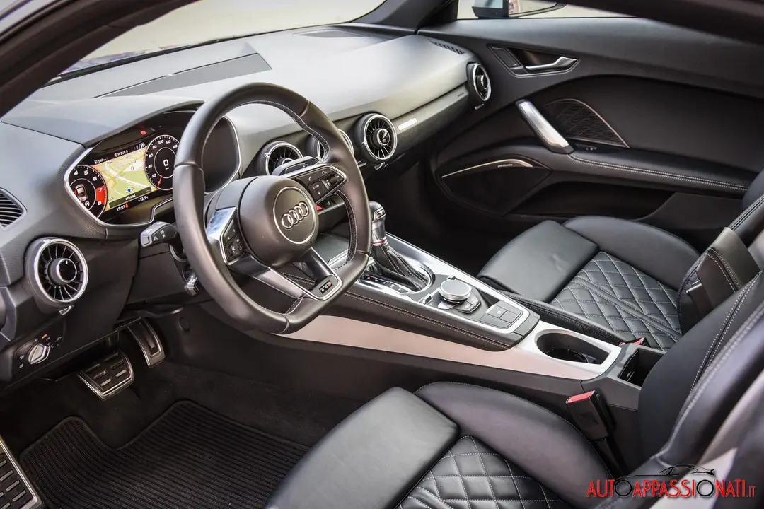 Audi TTS29