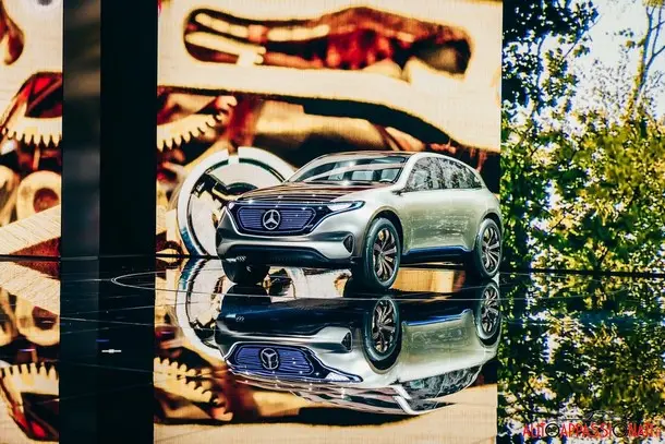 Mercedes GenerationEQ 01