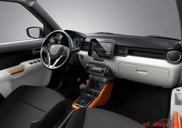 Suzuki Ignis Interni