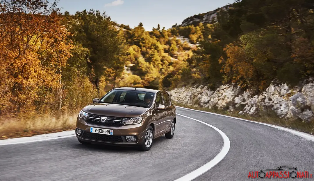 Dacia Sandero 01