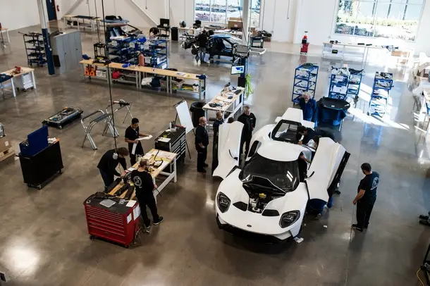 Ford GT Factory