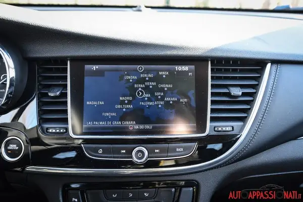 INT OPEL mokka x 02