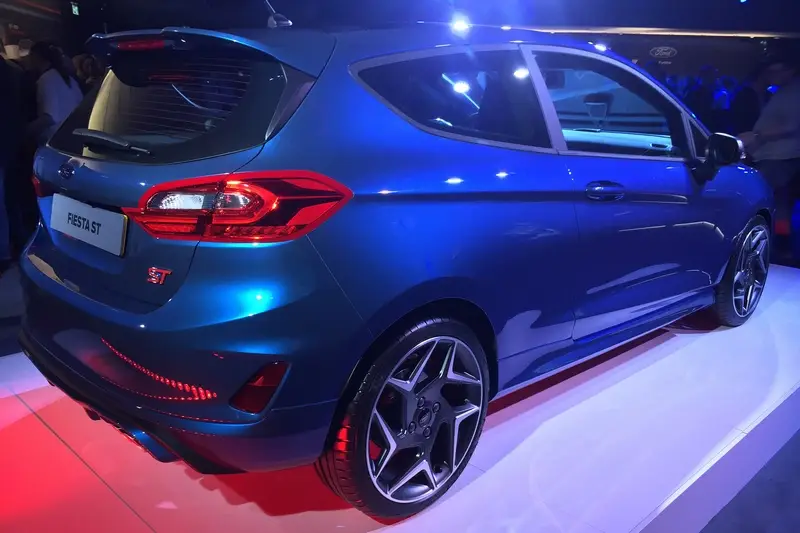 Nuova Ford Fiesta ST