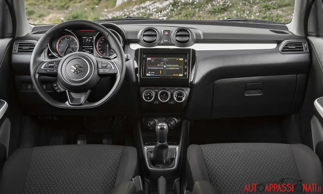 Nuova Suzuki Swift interni