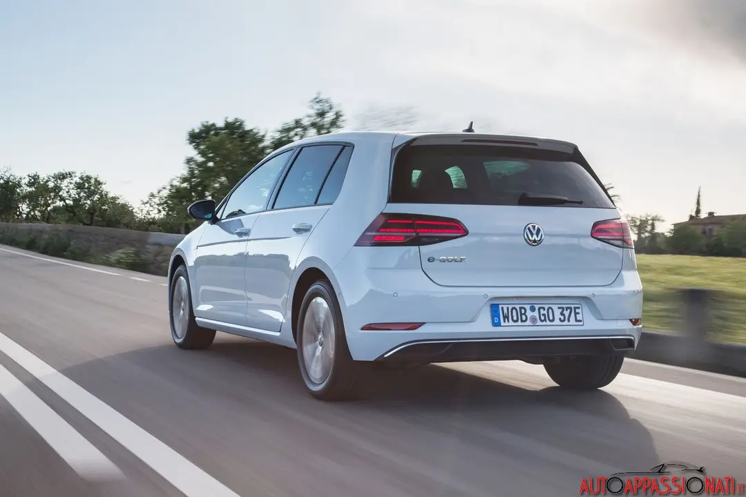 Volkswagen e-Golf, la Golf elettrica