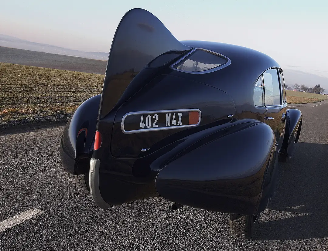 Peugeot 402 n4x