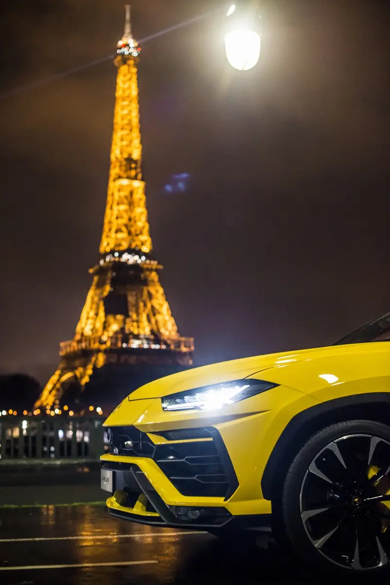showroom Lamborghini