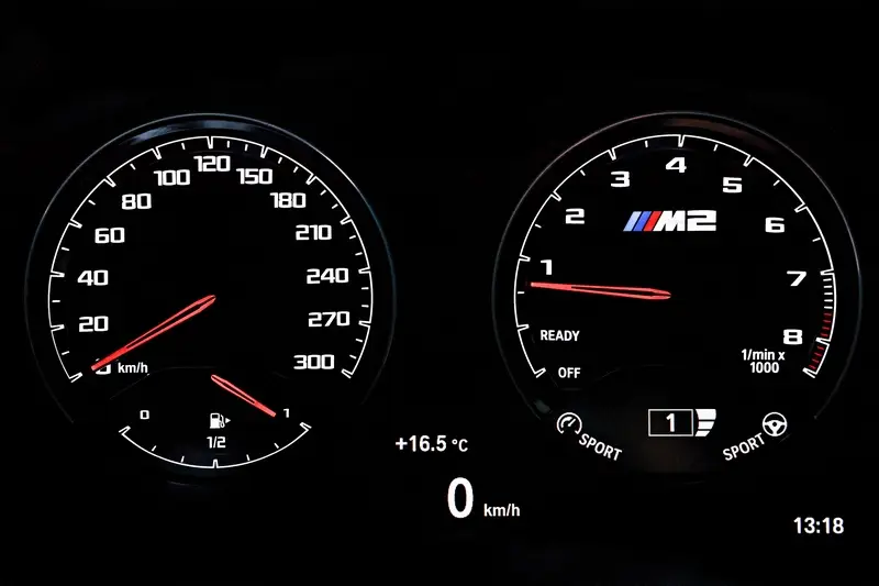  M2 Competition