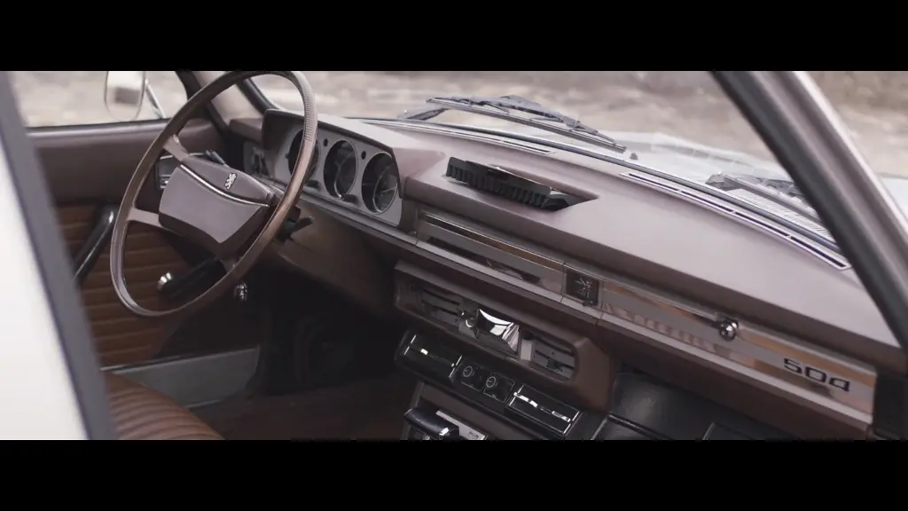 Peugeot 504