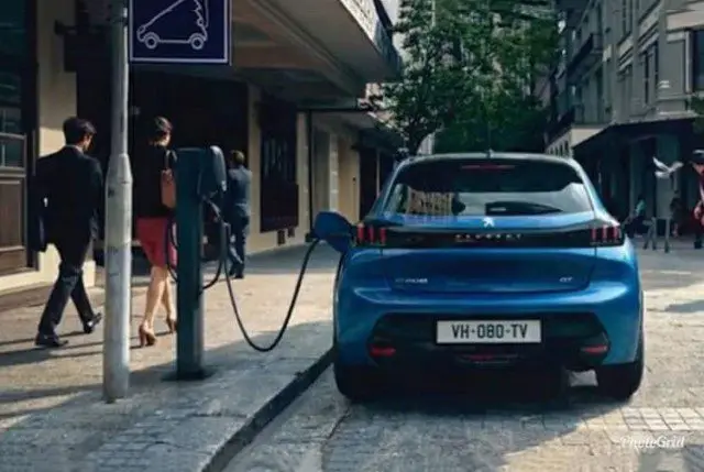 Nuova Peugeot 208 2019