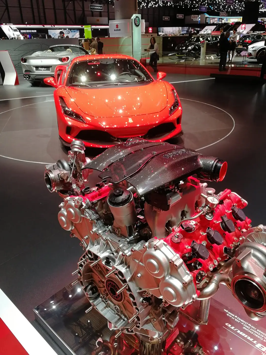 motore V8 Ferrari