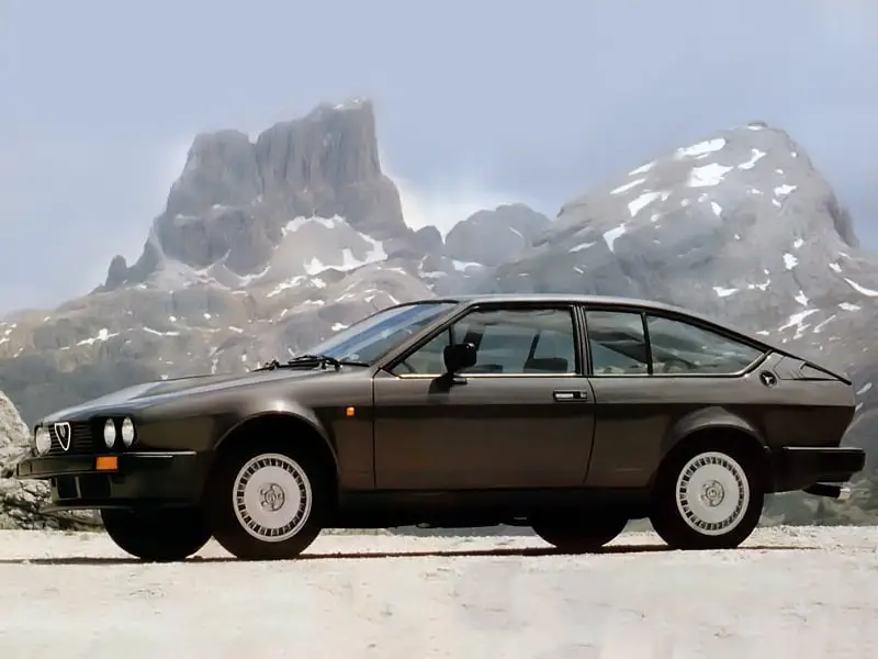 Alfa Romeo Alfetta GTV