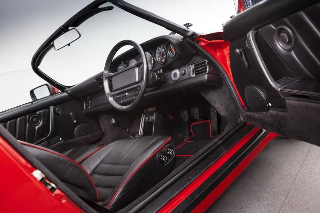 Porsche 911 Speedster (930)