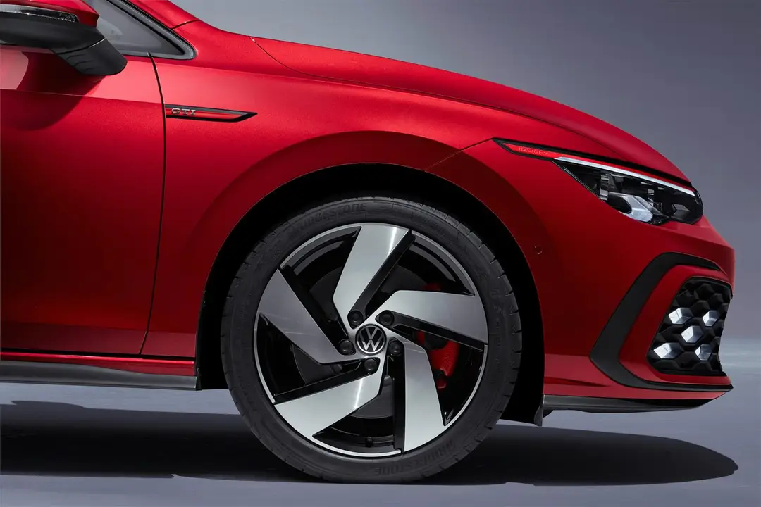 Volkswagen Golf GTI 8 2020