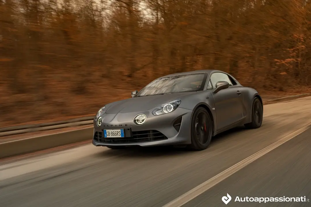 Alpine A110S 2021 prova su strada
