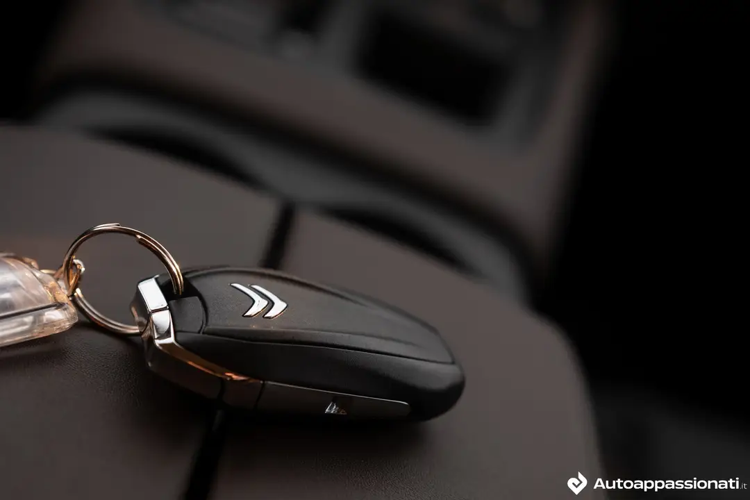 prezzi citroen c5 aircross hybrid