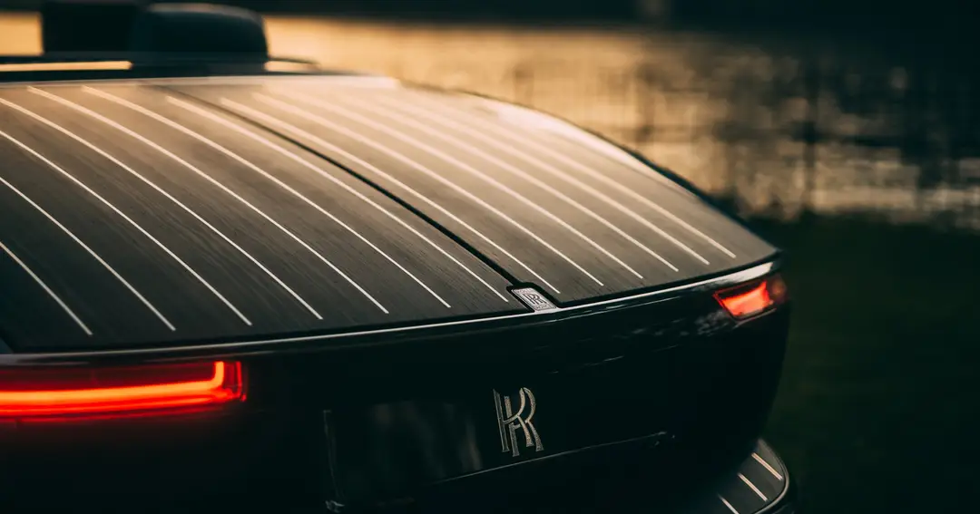 rolls royce dawn boat tail
