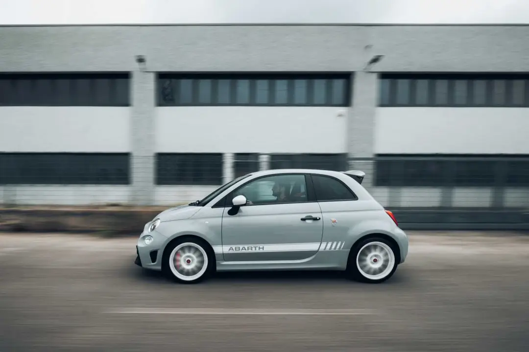 abarth 695 esseesse 38