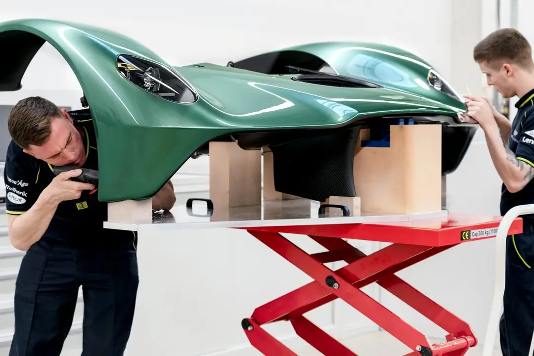 Aston Martin Valkyrie_07