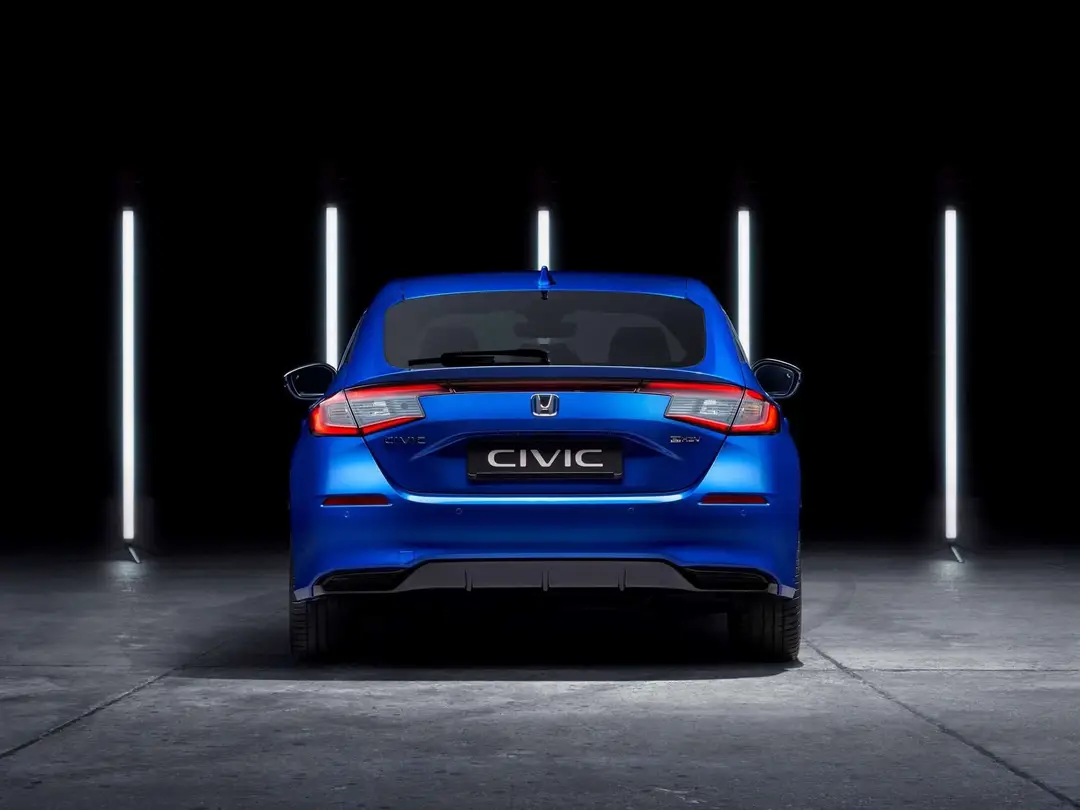 367071 la nuova honda civic e hev offre efficienza e prestazioni eccezionali