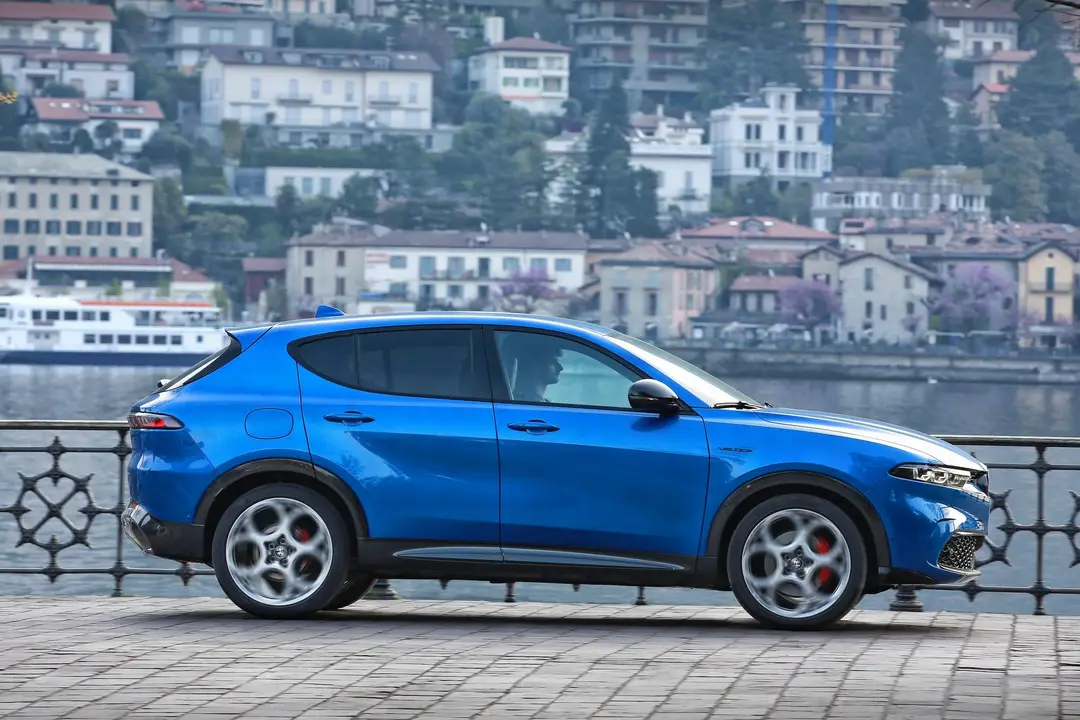 dimensioni alfa romeo tonale