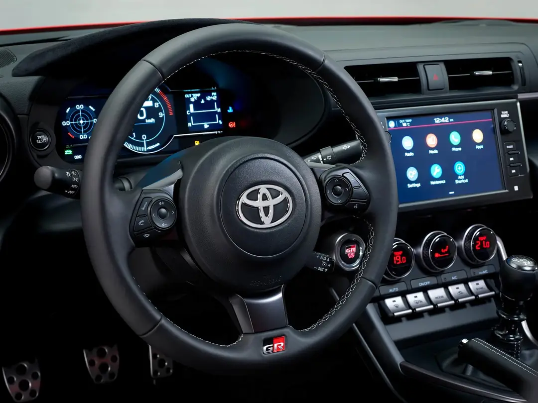 interni toyota gr86