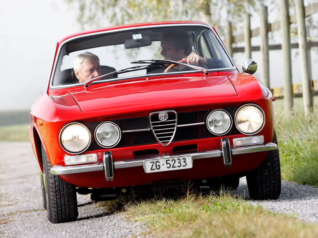 alfa romeo 1750 gt veloce 16