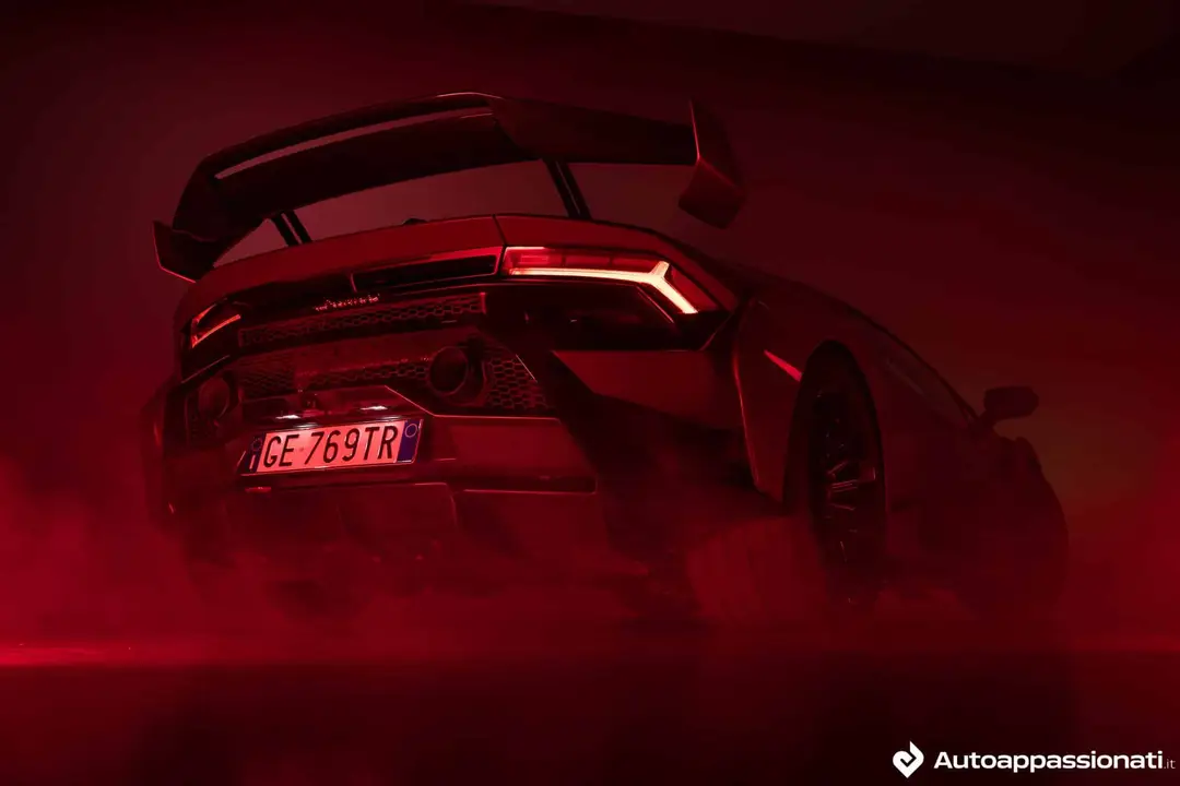 lamborghini huracan sto 05