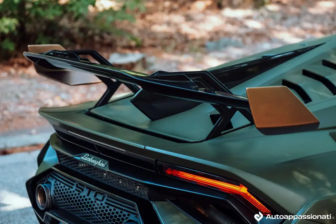 lamborghini huracan sto 34