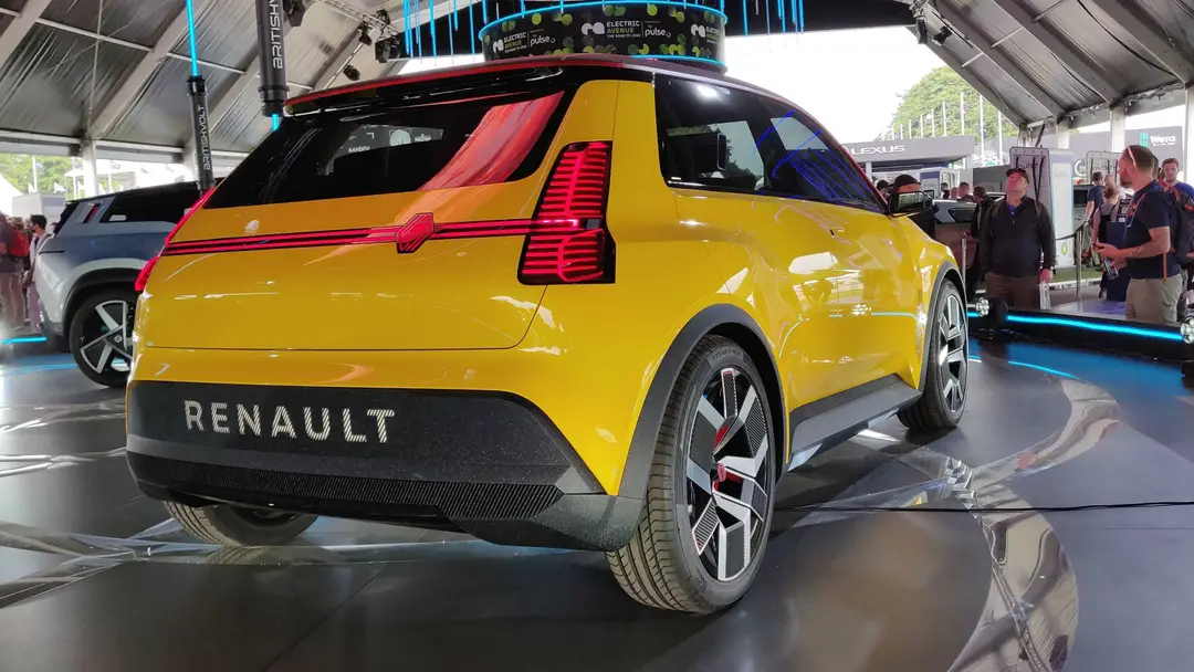 renault 5 fos 2