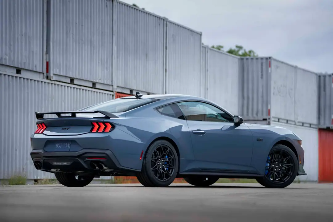 new ford mustang 2 scaled