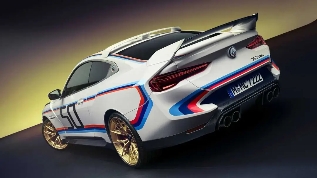 2023 bmw 30 csl 1