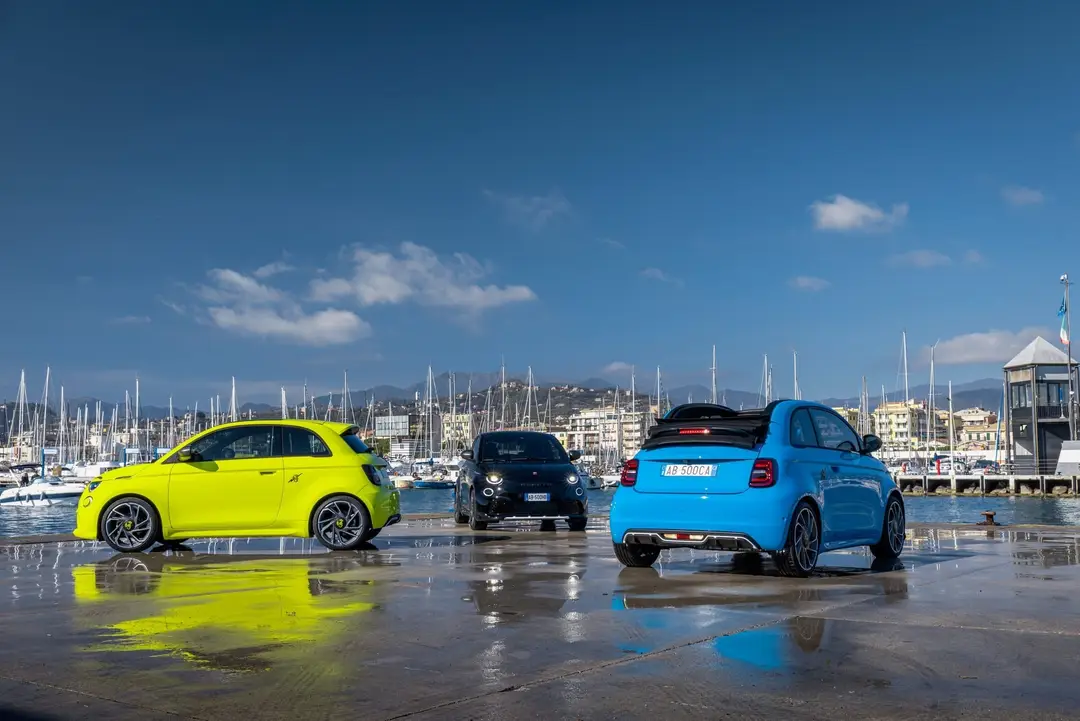 abarth 500e range 06