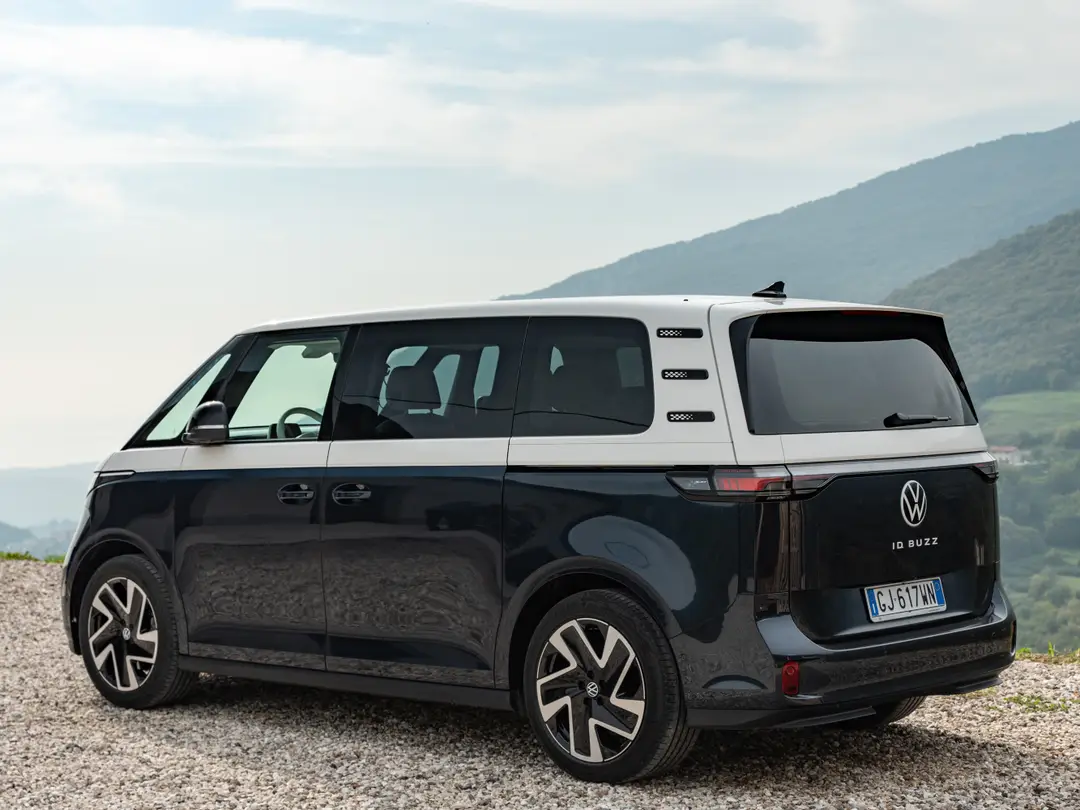 volkswagen idbuzz posteriore