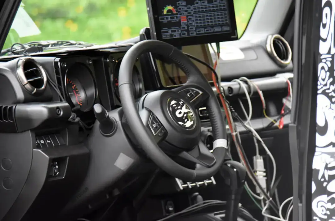 Jimny interni