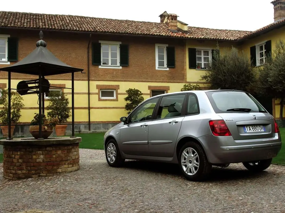 Stilo rear 5 porte