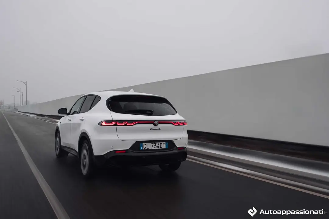 Alfa Romeo Tonale Hybrid 160