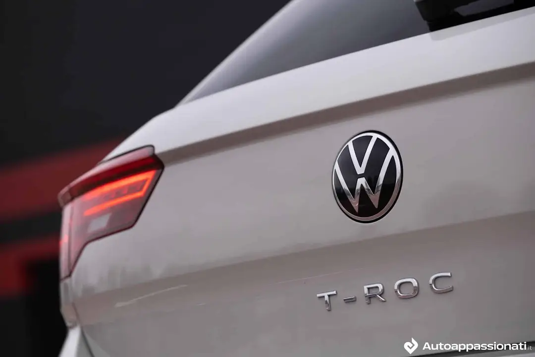vw t roc 1 5tsi rline 07