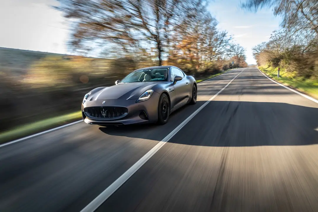 maserati granturismo folgore
