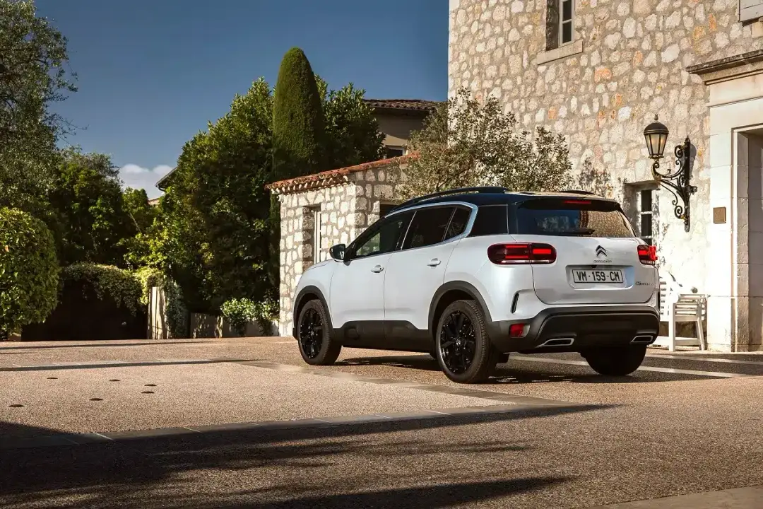 citroen c5 aircross hybrid 136 2