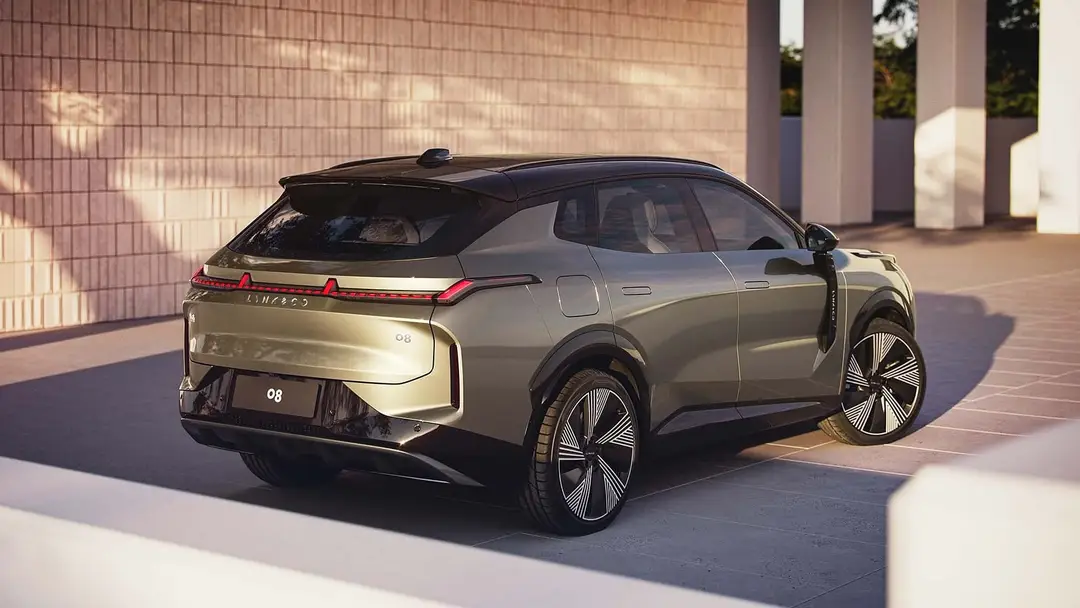 lynk co 08 1
