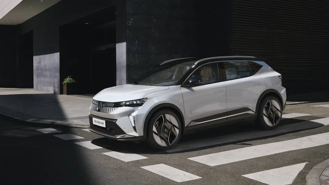 Renault_Scenic_E-Tech_electric