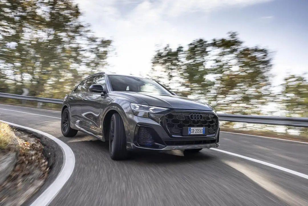 audi q8 frontale