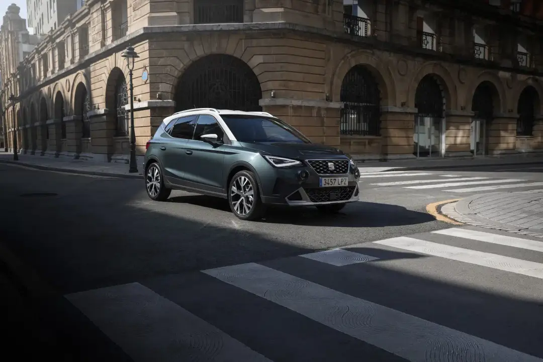 seat arona 2024 frontale