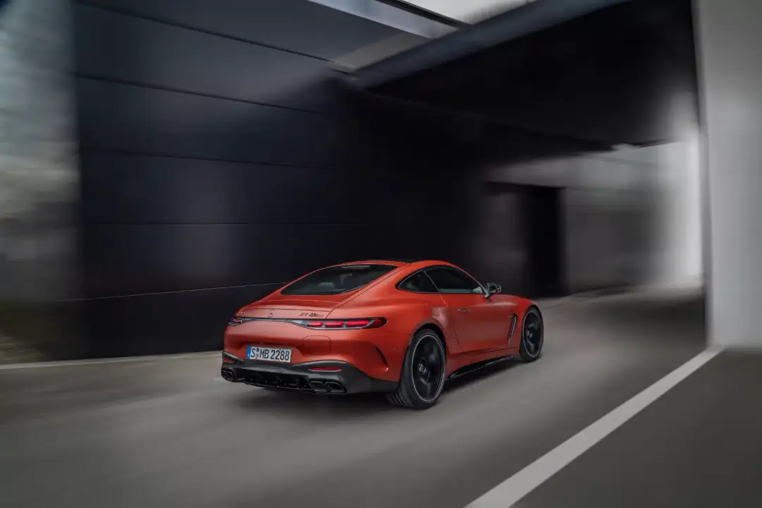 Mercedes AMG GT 63 s e