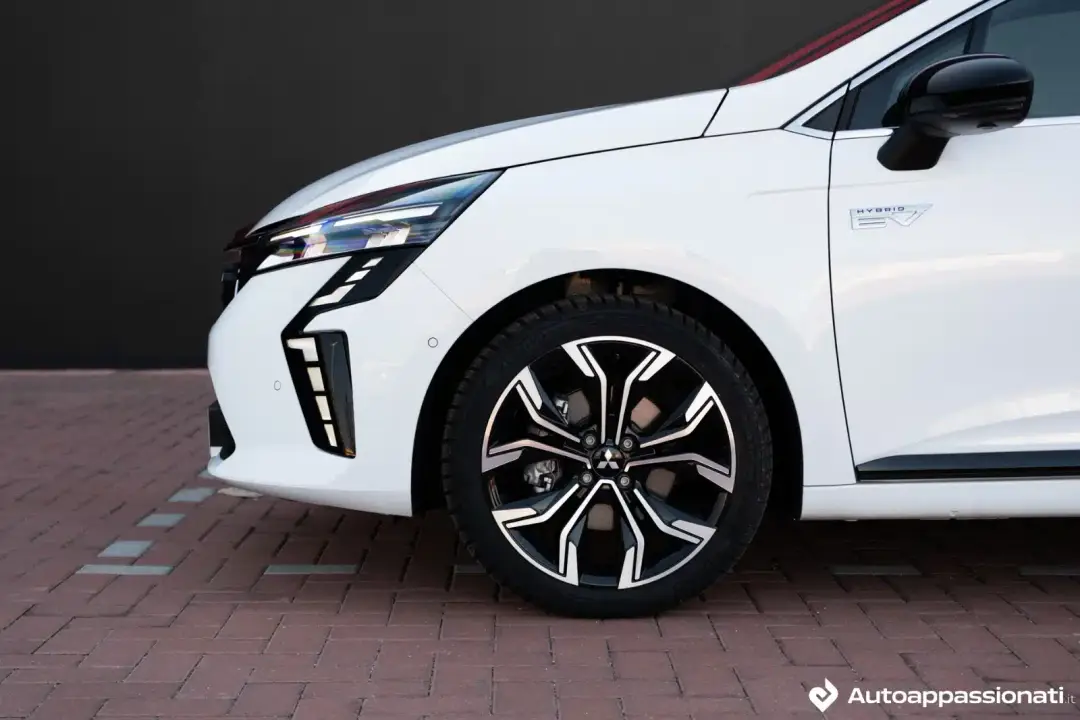 mitsubishi colt hybrid 2024 12