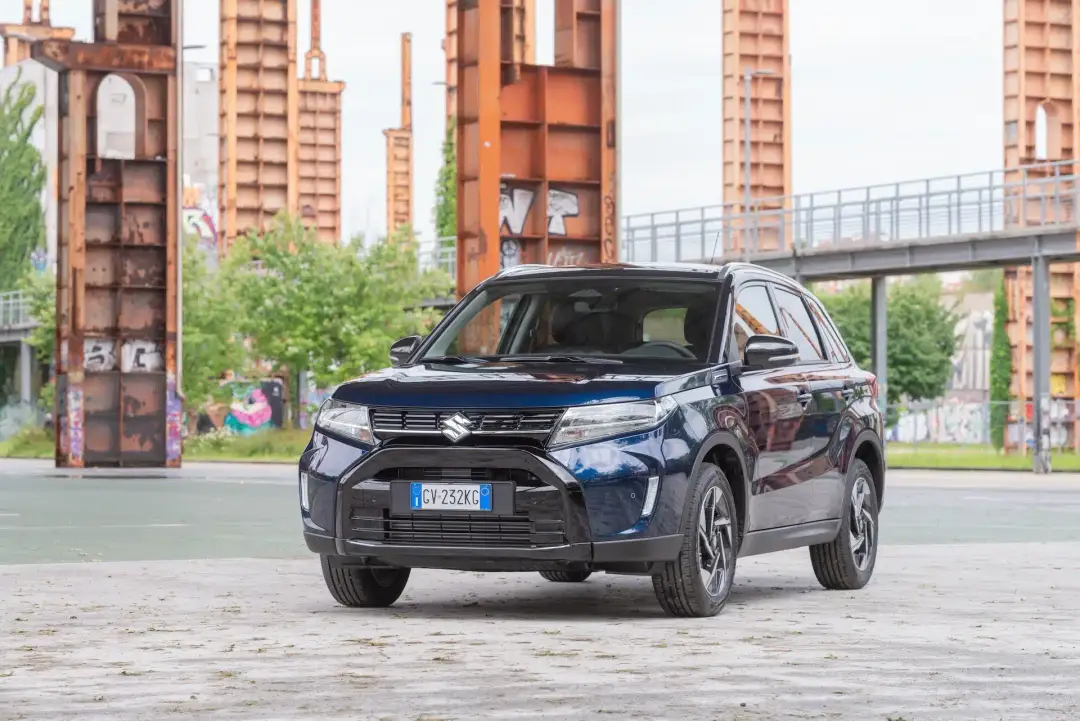 suzuki vitara 2024 frontale