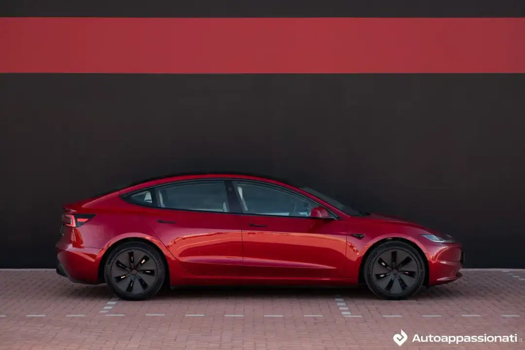tesla model 3 long range 07